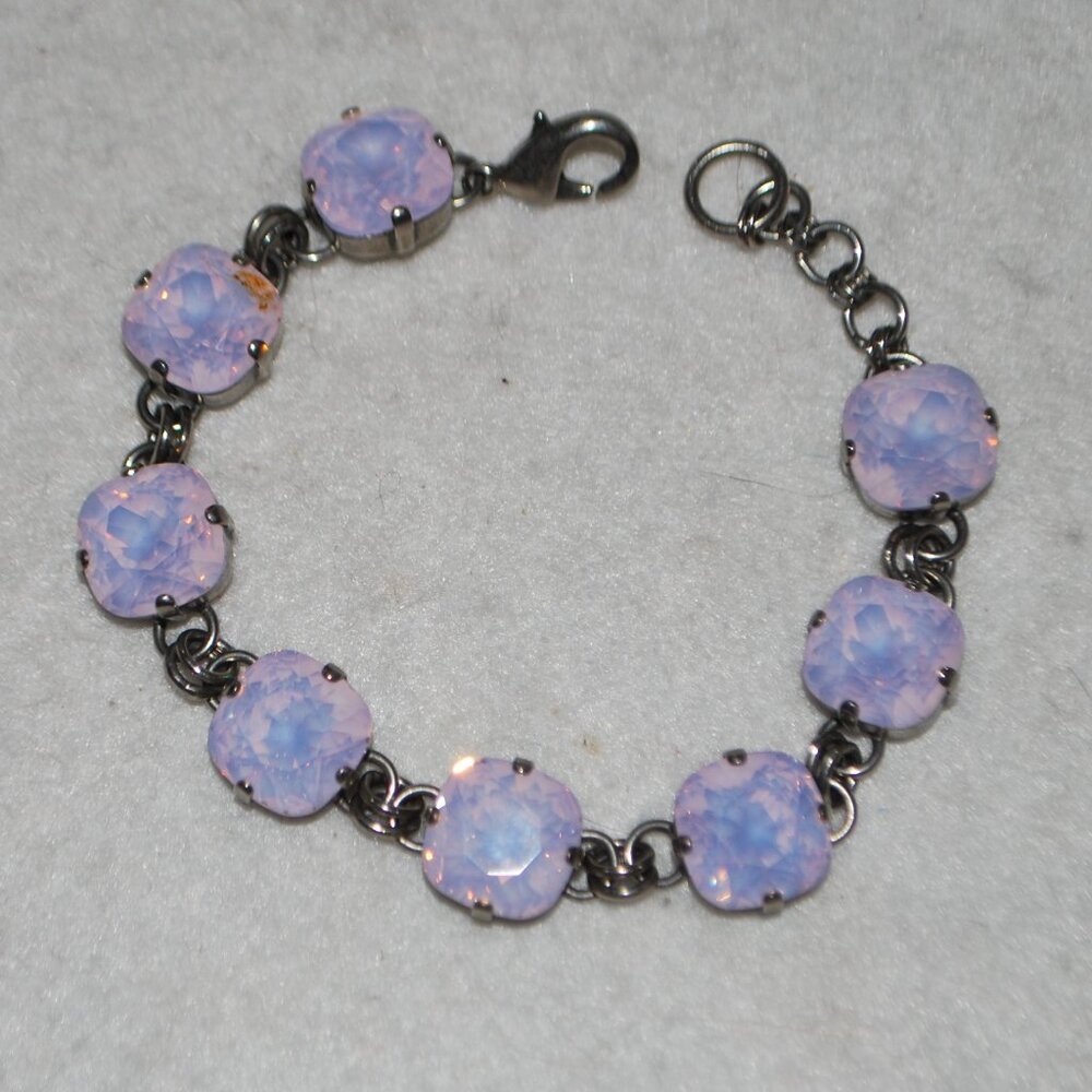 Sorrelli Lavender Opal Glass Stone Bracelet